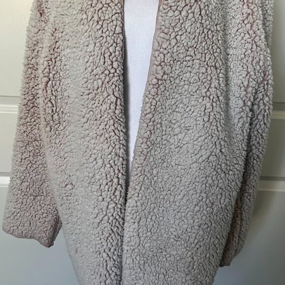 PINK Victorias Secret Pink Sherpa Open Front Hoodie Teddy Cardigan One Size - Picture 6 of 12